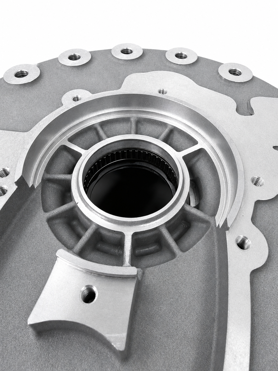 Bellhousing inner housing with bearing seat and circular gear cavity