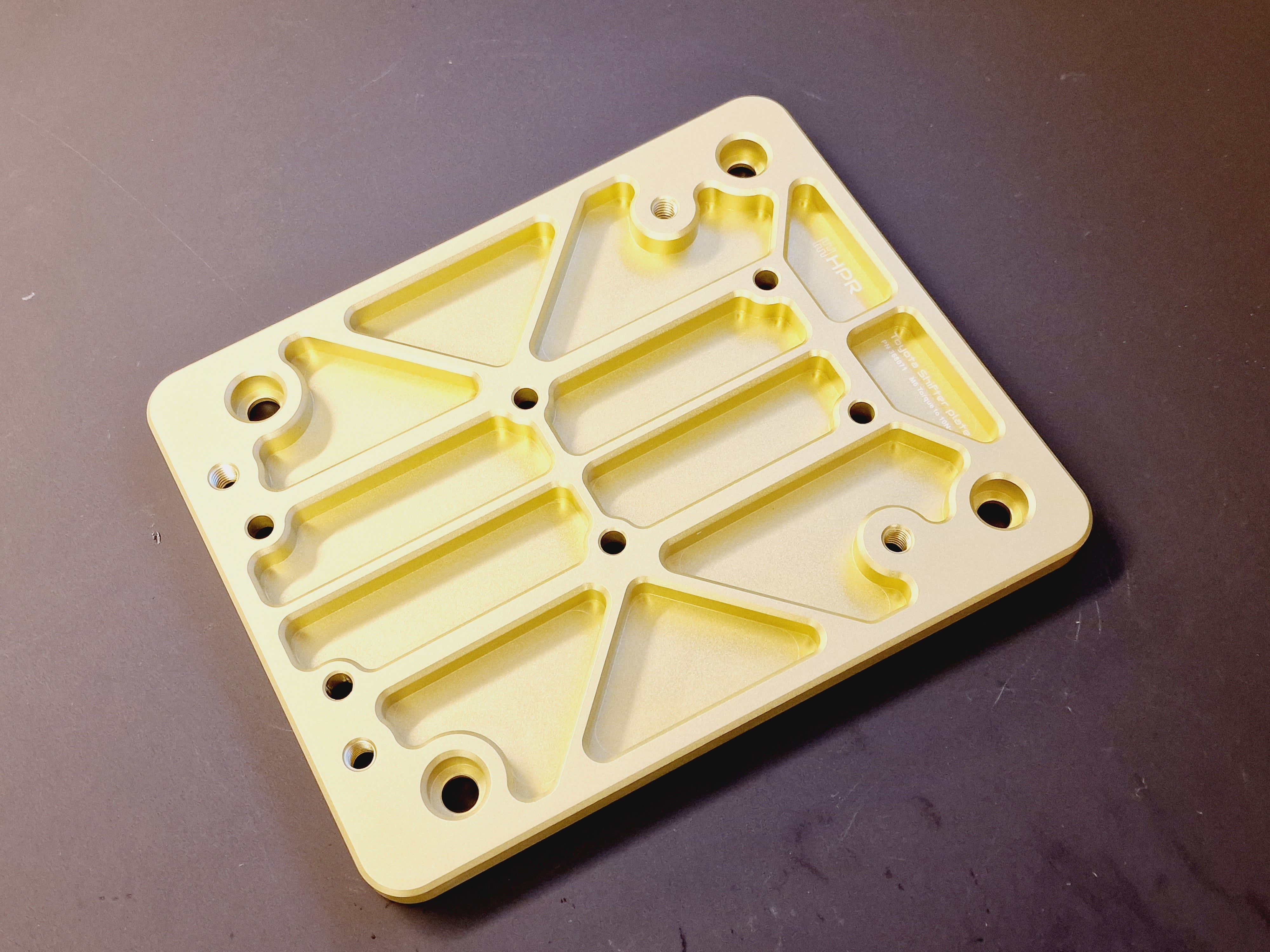 Toyota chassis manual shifter plate